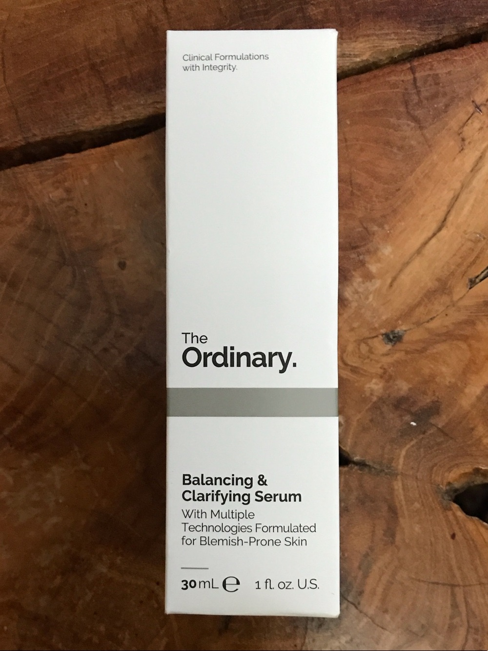 The Ordinary Balancing & Clarifying Serum - White and Gray